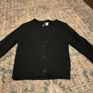 Black button up H&M shirt
